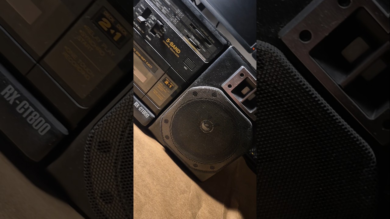 Panasonic RX-CT800 Little service after 35 years. #boombox #panasonic #vintage #oldaudio #retro