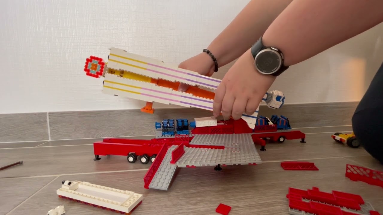 LetsGoRides XXL NEW WORLD *** manège en lego