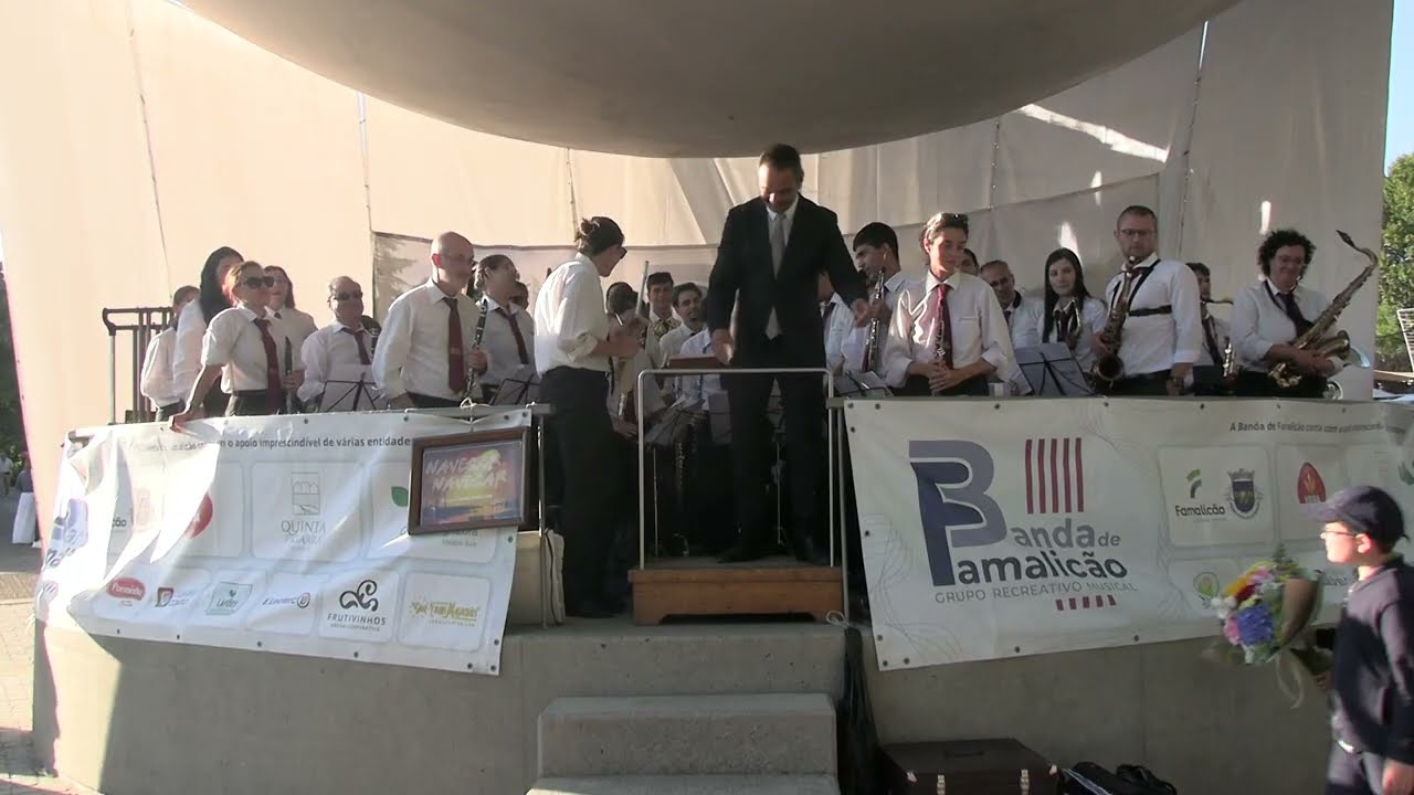 Banda de Famalicão (Direção Musical: Maestro Armando Teixeira) 