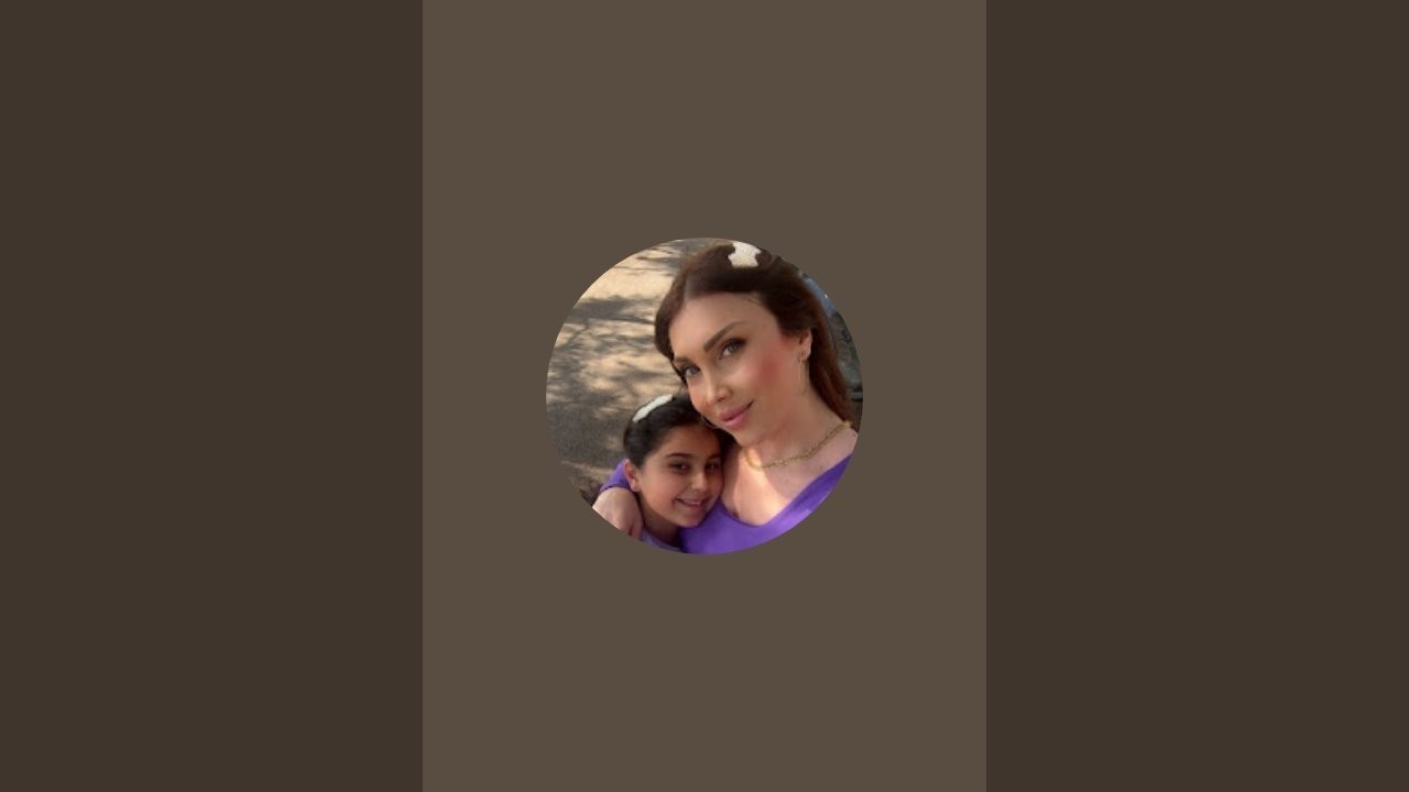 Em Lea w Lea is live!