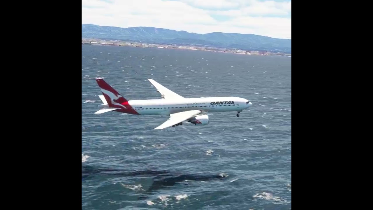 Airplane Emergency Landing at Airport Eps 551
