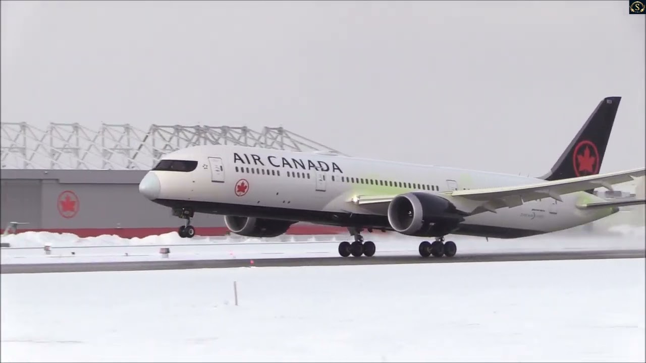 Aeroplane takeoff video
