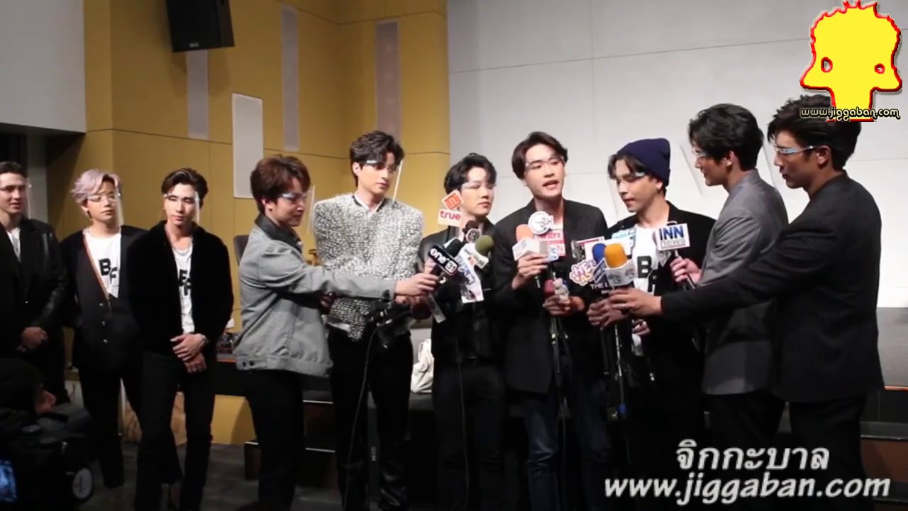 10 หนุ่ม Boyfriends กลัฟ, วอร์ , เพิร์ธ , เก้า ,ทอมมี่ , ทะเล , เกรท, ริท, กวินท์ , คชา