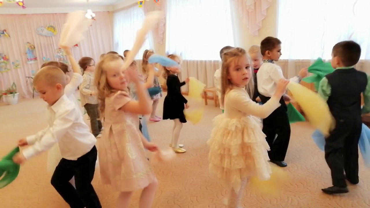 Танець з хустками 