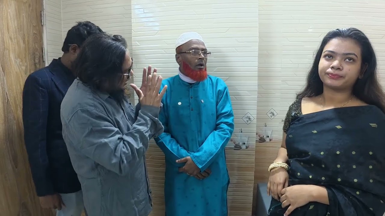 ছেলের বাড়িতে,বৃদ্ধ  বাবা-মায়ের থাকার জায়গা হয় না  শ্বশুর শাশুড়ির থাকার জায়গা হয়, এমন ছেলে না 