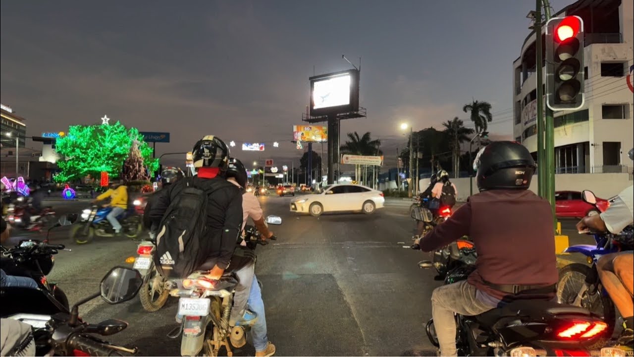 Como Es Managua De NOCHE Managua NICARAGUA irl
