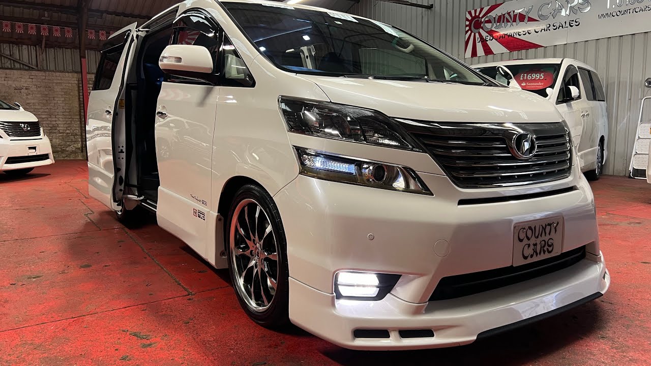 2010-Toyota Vellfire 2.4 Z Platinum Edition ll TRD Lip, Stunning Polished Alloys, Electric Tailgate,