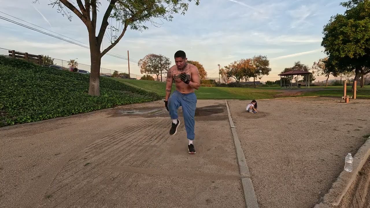 500 PUSH UP BURPEES DAY 26 #burpees #fitness #calisthenics #explore #fyp #chicano #faith 