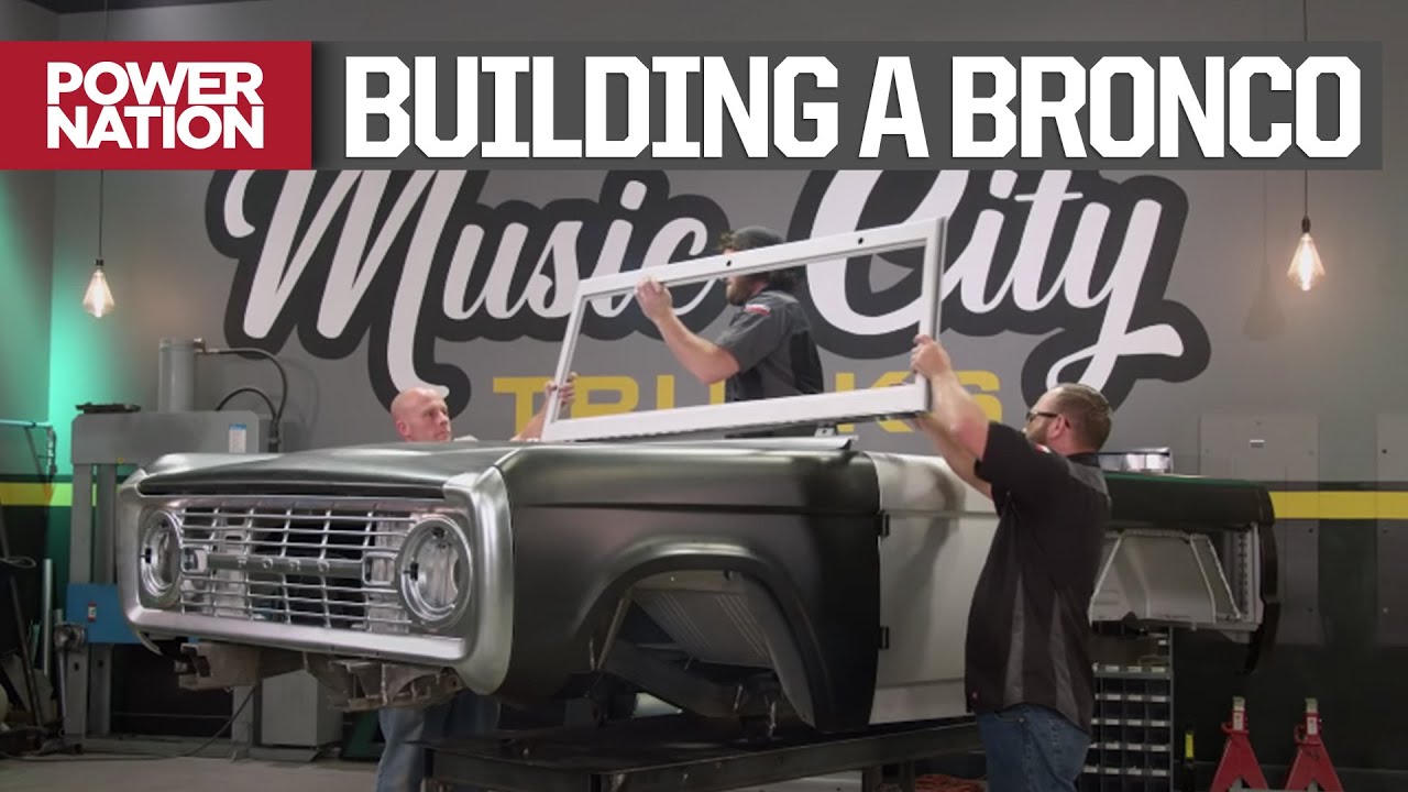 Building 1974 Bronco From The Ground Up - Music City Trucks S1, E10