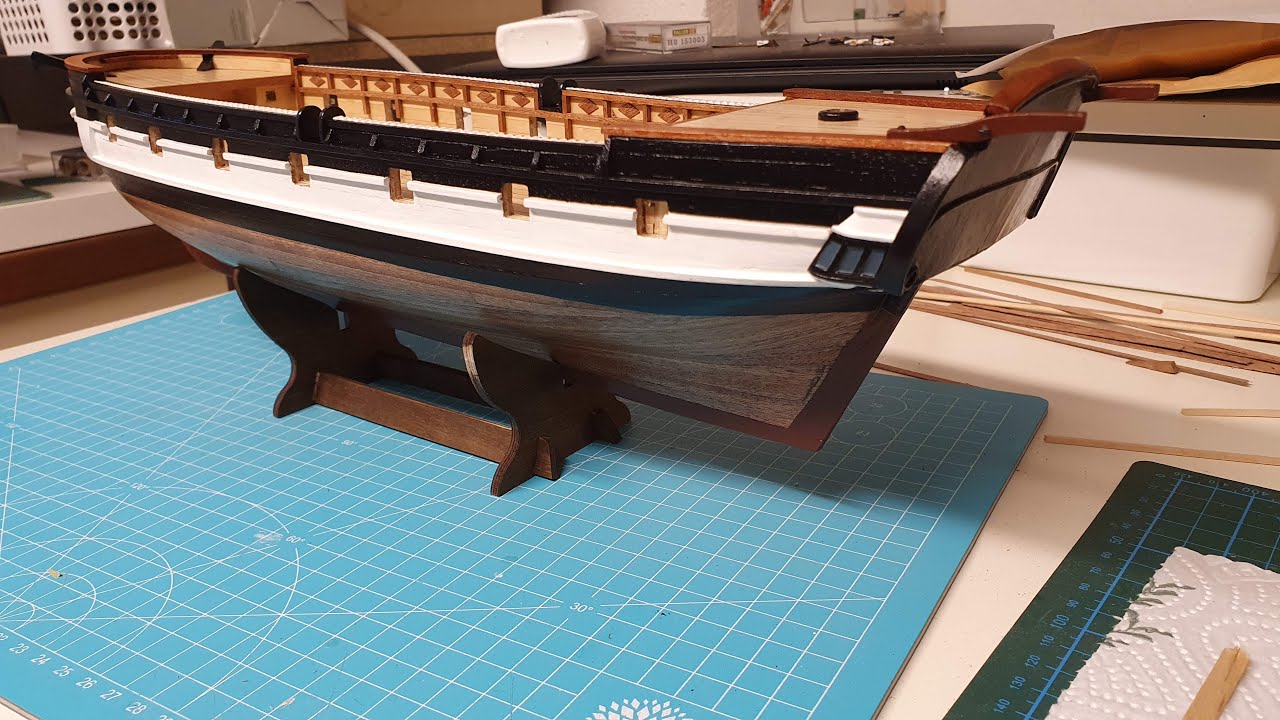 HMS Beagle Modell from OcCre Slideshow Part1