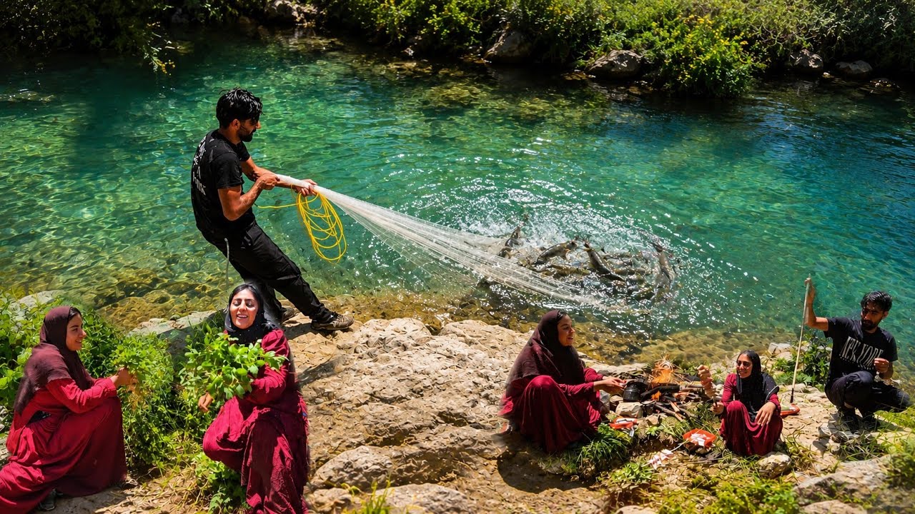 🎣 Fishing in the Beautiful ZagrosRiverAPeaceful Day inNaturewithMahmoud&AzamNomadic Village Life 🏞️🌿