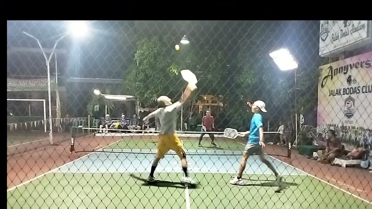 Mlm Minggu di lap Pickleball Jalak bosak,Mabar sm blok X/141225