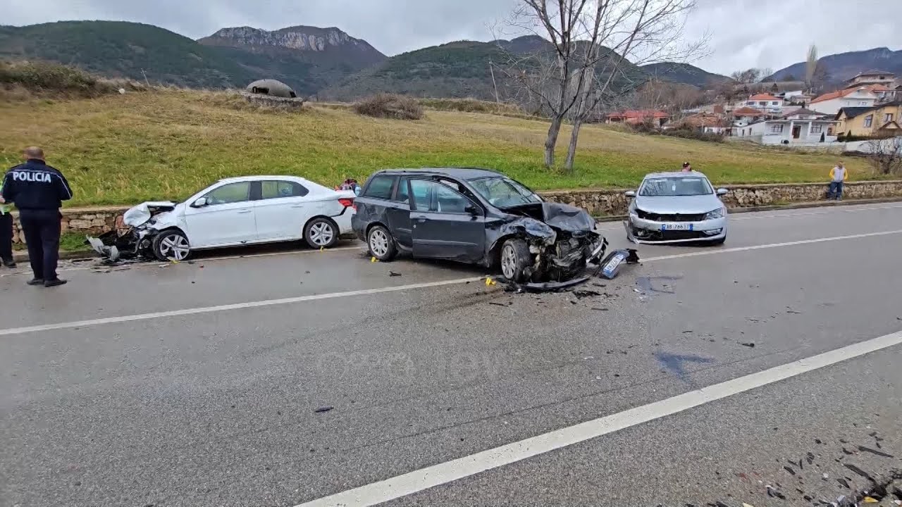 2024 nis me aksident, tre makina përplasen me njëra-tjetrën në Pogradec, 6 të plagosur