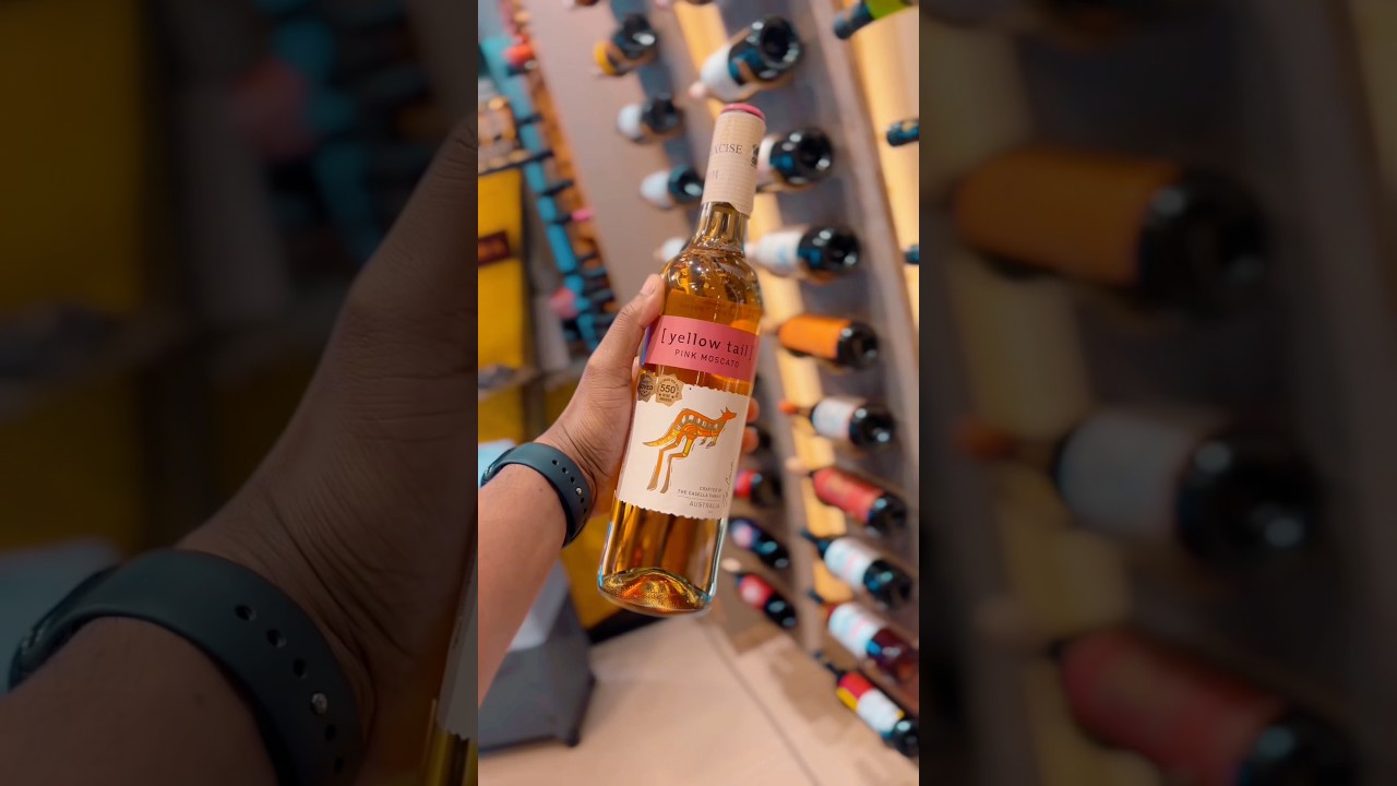 Yellow Tail Pink Moscato 