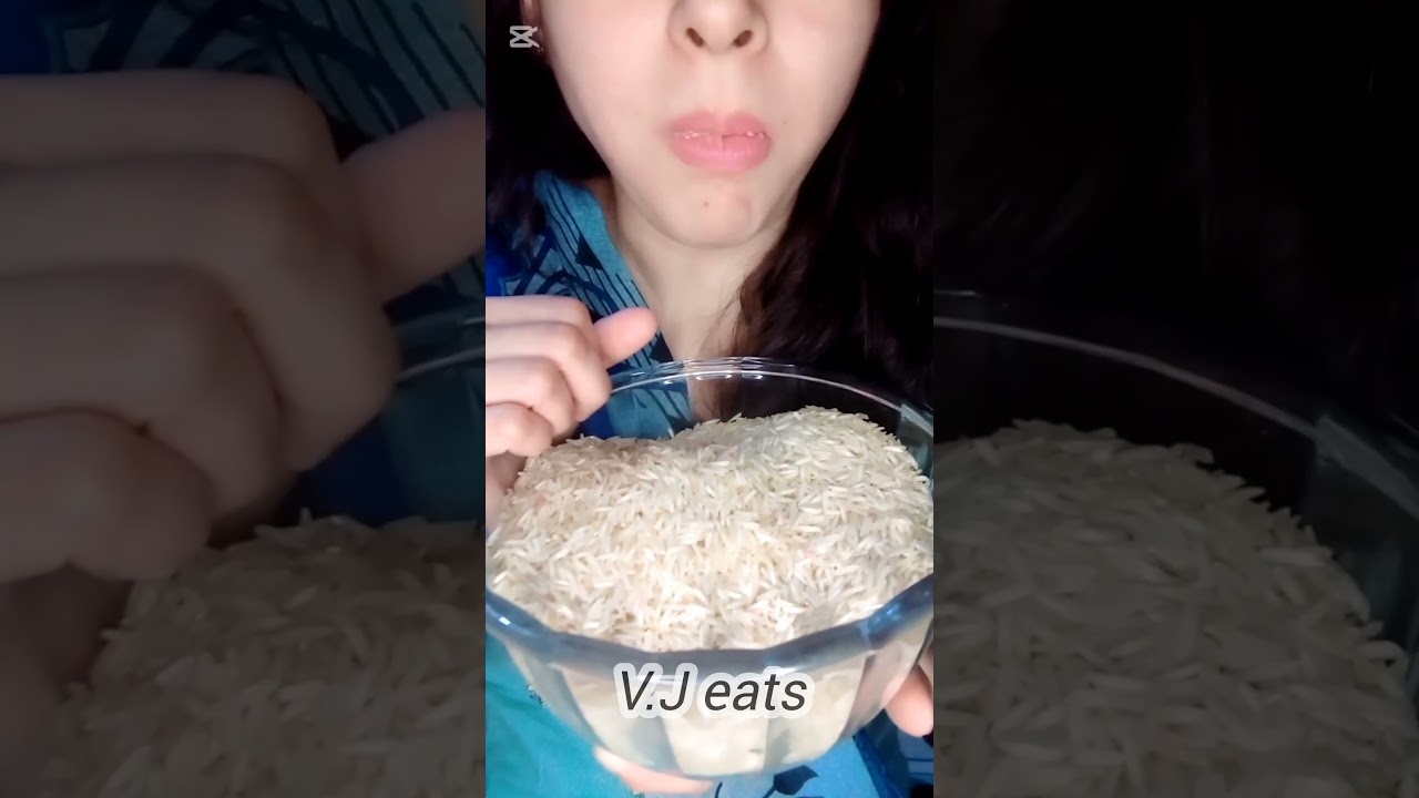 Asmr raw rice eating= no talking =crispy sound😋 #shorts #ytshorts #viralvideo
