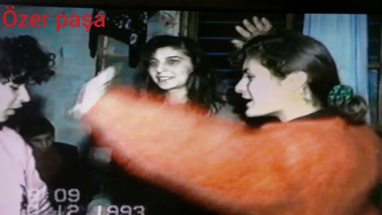 KİZİLÖMERLİ KÖYÜ ESKİ DUGUNLERİ 1993