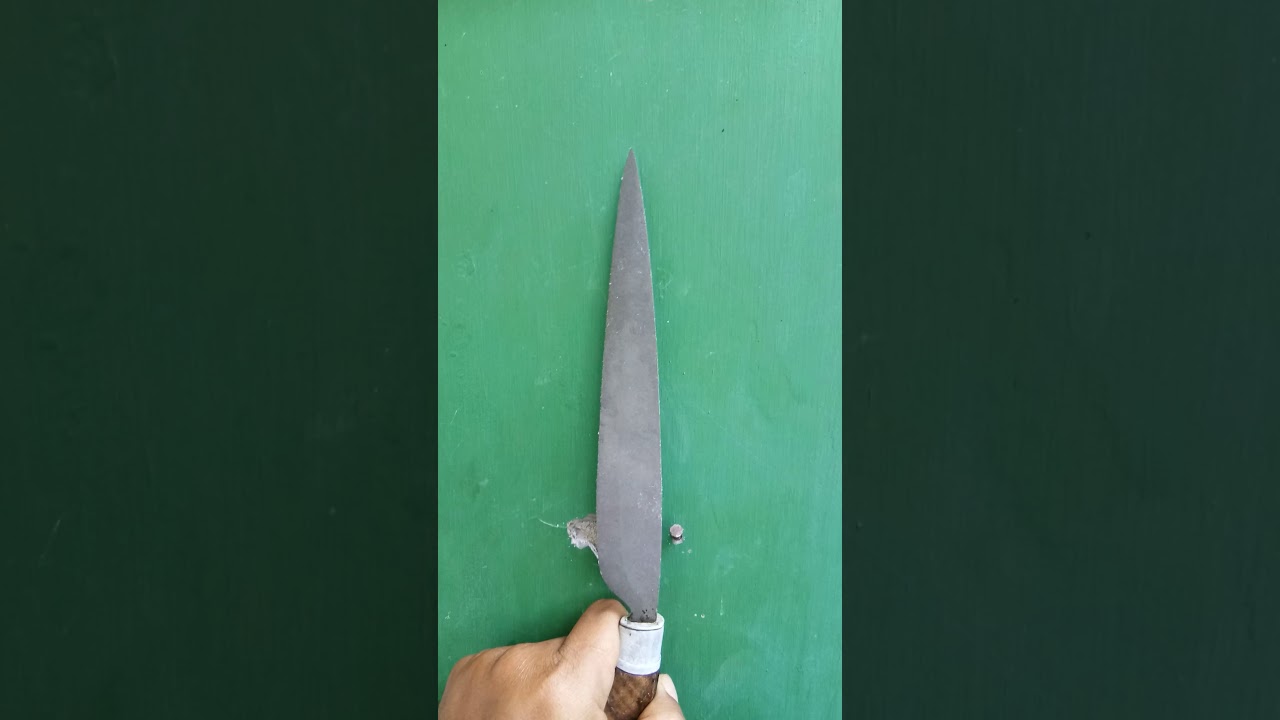 Badik malela yg sangat beracun