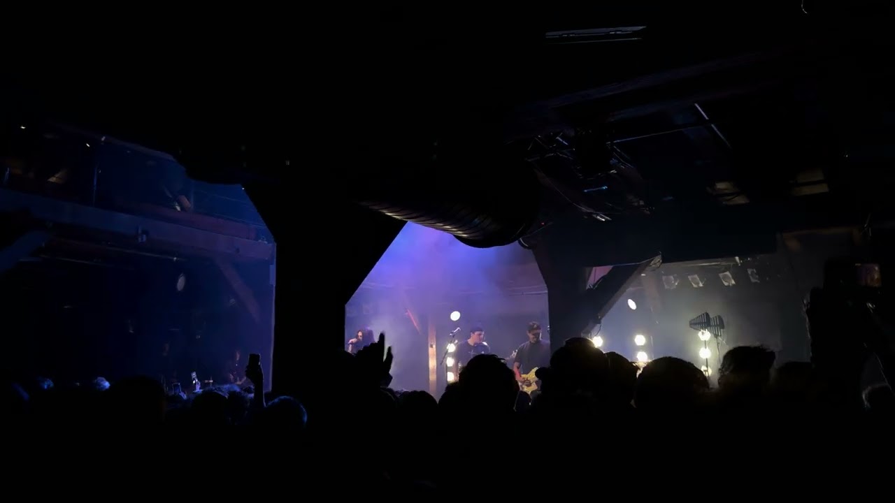Hot Mulligan - And A Big Load live Hamburg 2026