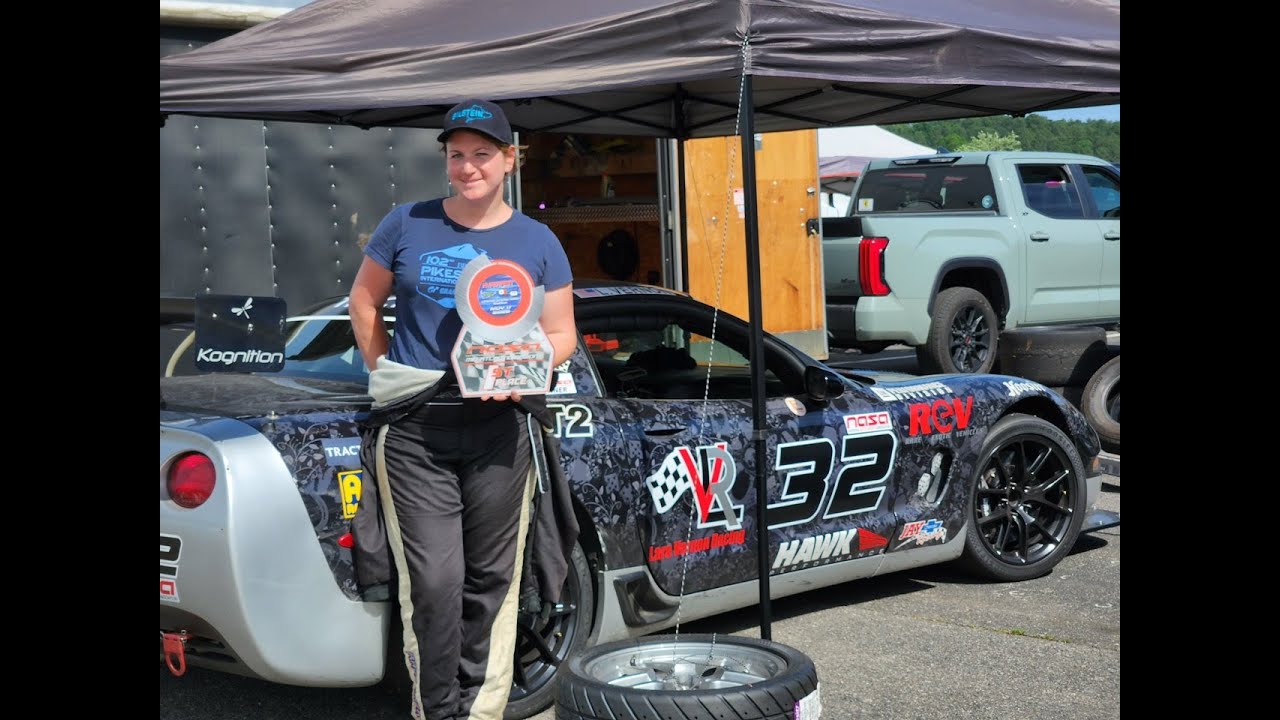 HyperFest 2025 @ VIR NASA Thunder Race 1 5/18/2025 - Lara Vernon Racing ST2 #32