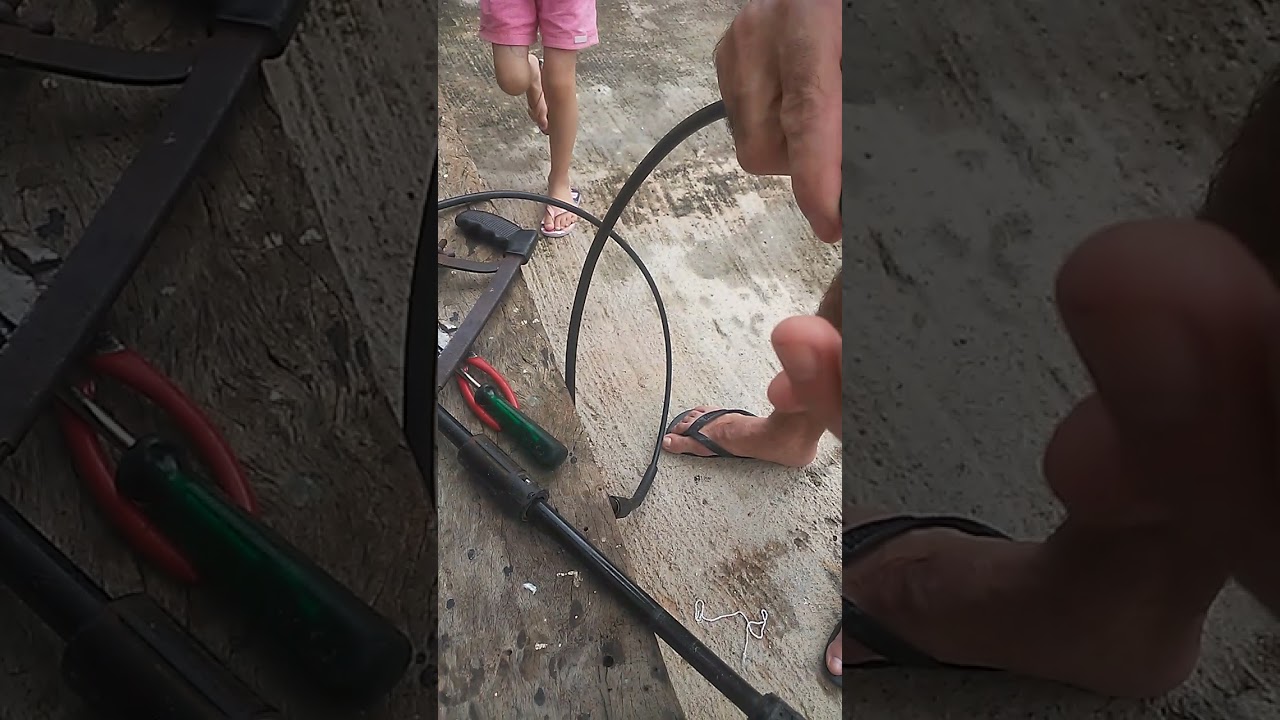 consertando mangueira de alta pressão de bomba lavar calçada