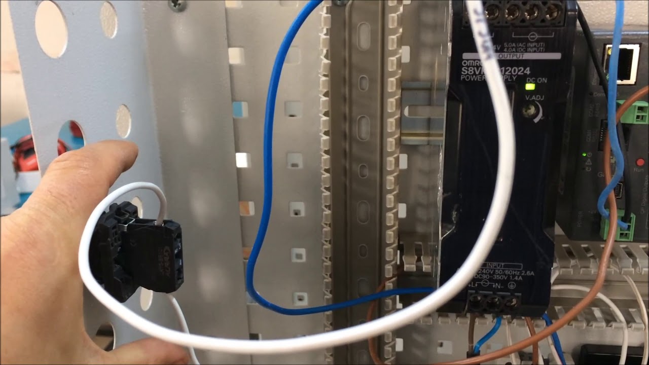 PLC ile asenkron motor kesik ve sürekli çalıştırılması