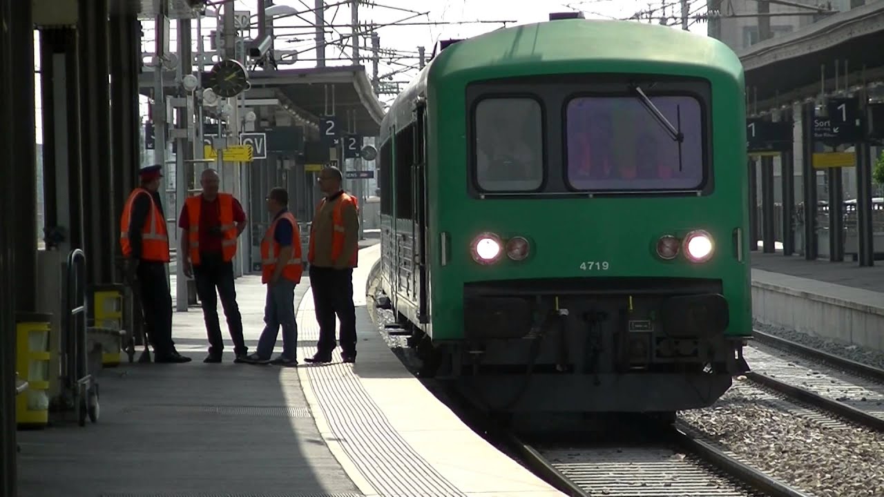 Autorail touristique X 4719 du CFTSA arrivé et départ d'Amiens le 31 Mais 2014 + bonus