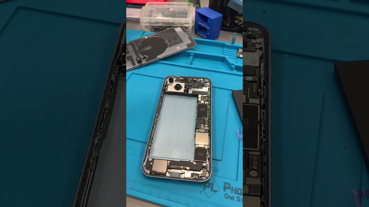 iPhone 14 Plus Battery Replacement #iphone #repair #quick #fix #apple