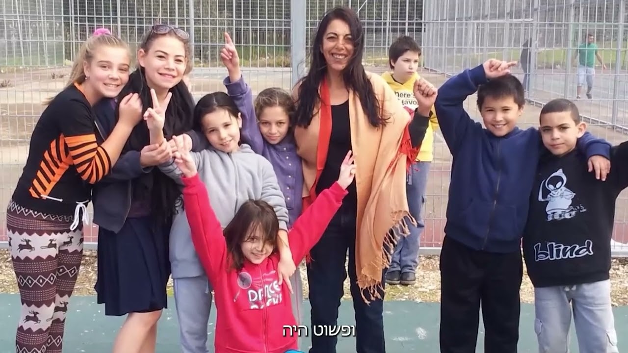 לראות מחדש - סרט גמר מגמת תקשורת עירוני ג חיפה תשפ
