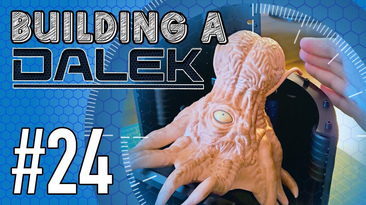 BUILDING A DALEK | ISSUE #24 | Wall In The Family
