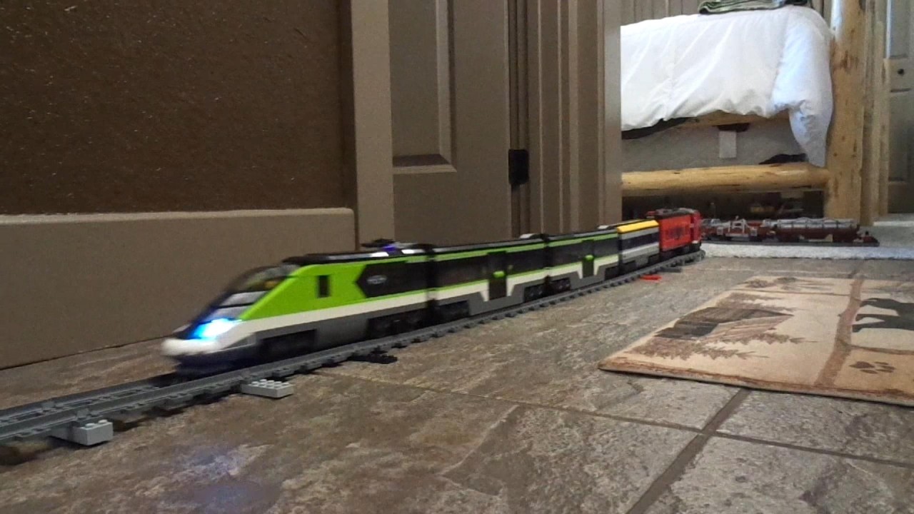 LEGO Guest Room Mountain LEGO Trains 60198, 60337, 7938 & 60197 (Train Car View)