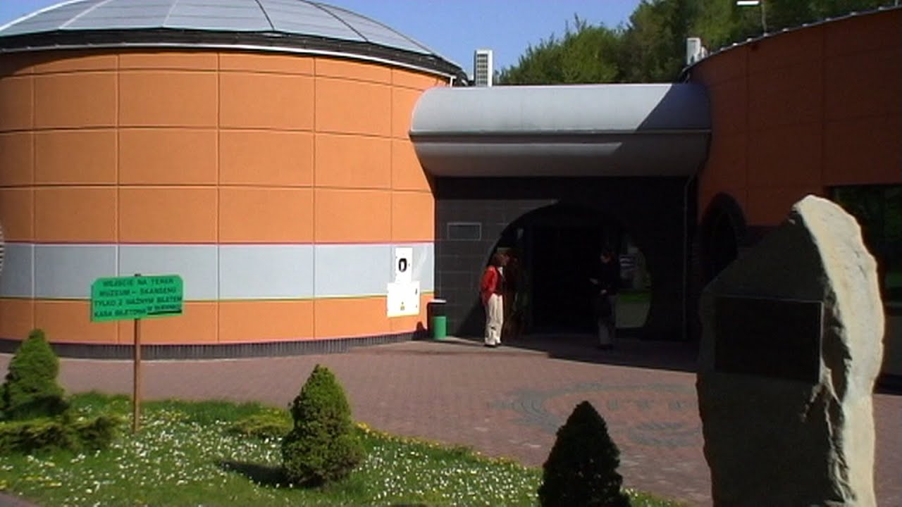 Niezwykly Swiat - Polska - B&oacute;brka - Muzeum Przemyslu Naftowego i Gazowniczego