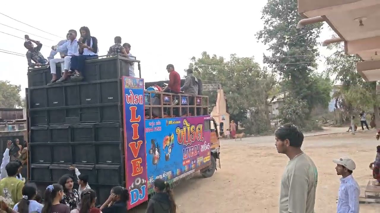 Live dj  ni Moj khodal live dj  meu and. singar  payal thakor  
