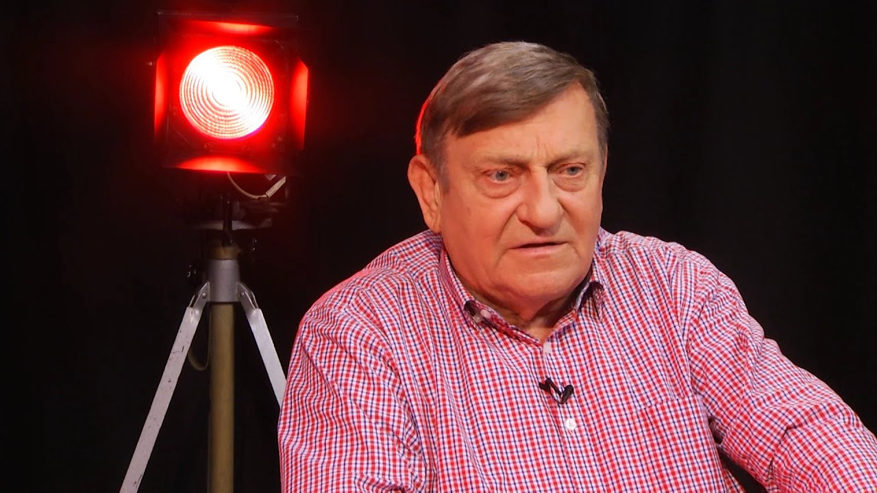 Platon Cafe: Mirosław Hermaszewski
