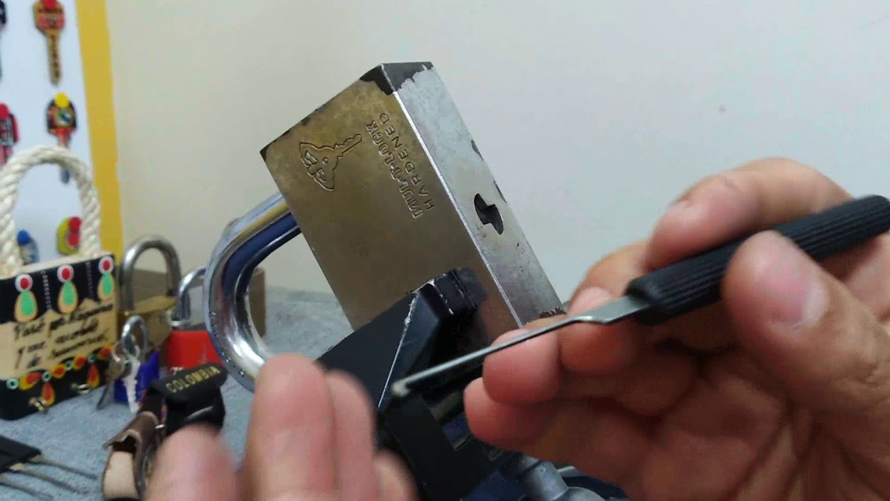 Candado Mul-t-Lock clásico. Ganzuado y despiece.