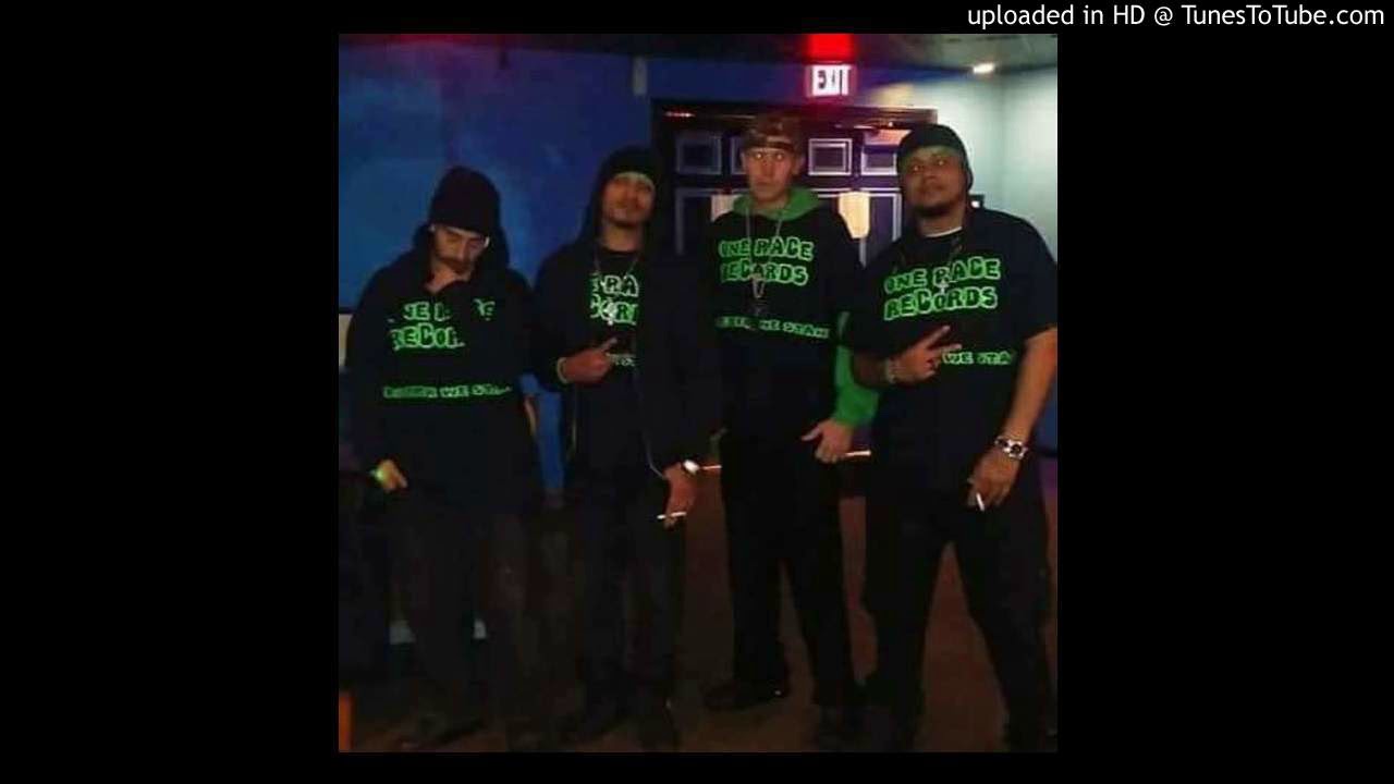 LA FAMILIA REMIX