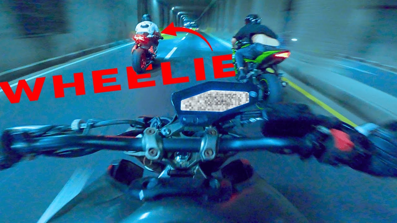 DUCATI PANIGALE vs MT09 IN BALI??