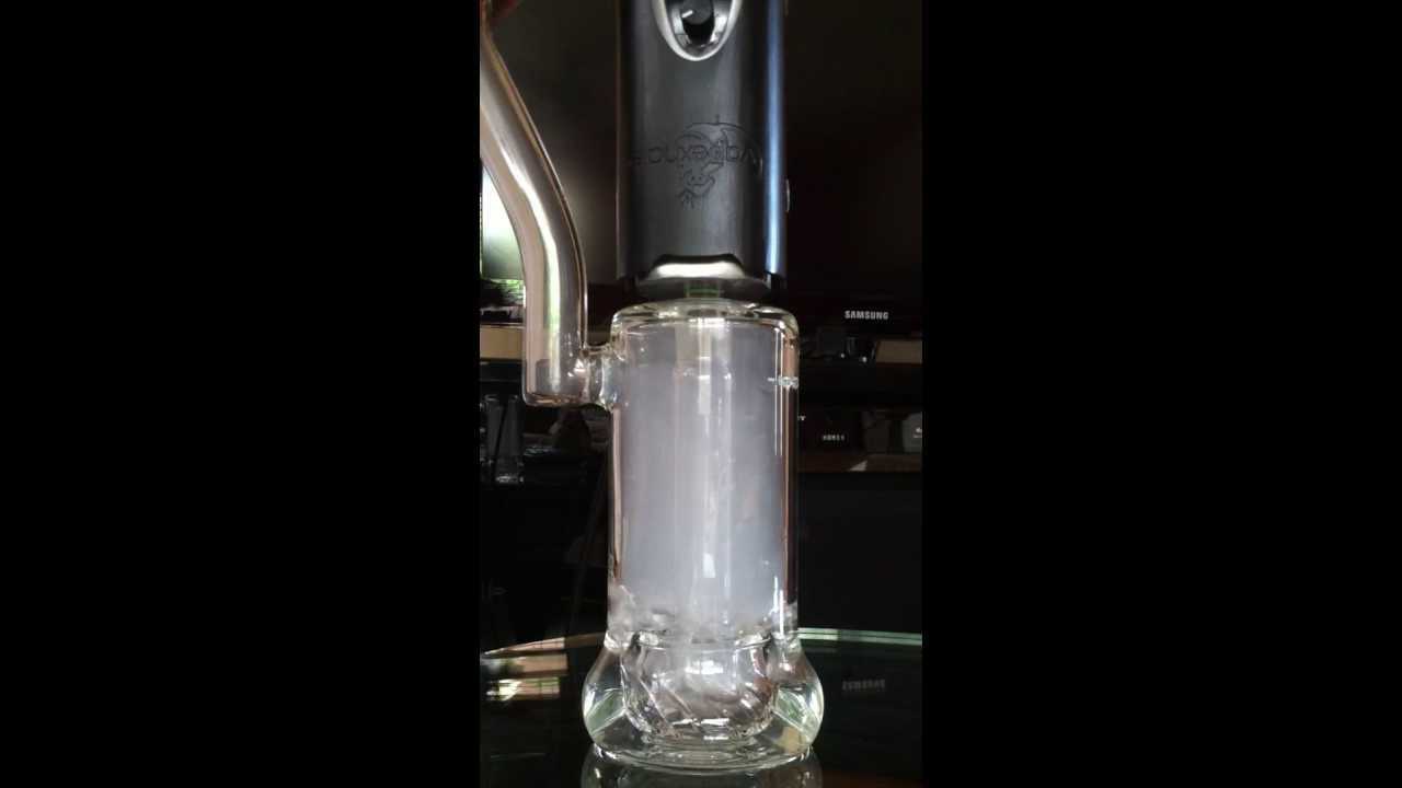 Mobius Clear bubbler with Reti perc and VapeXhale Cloud
