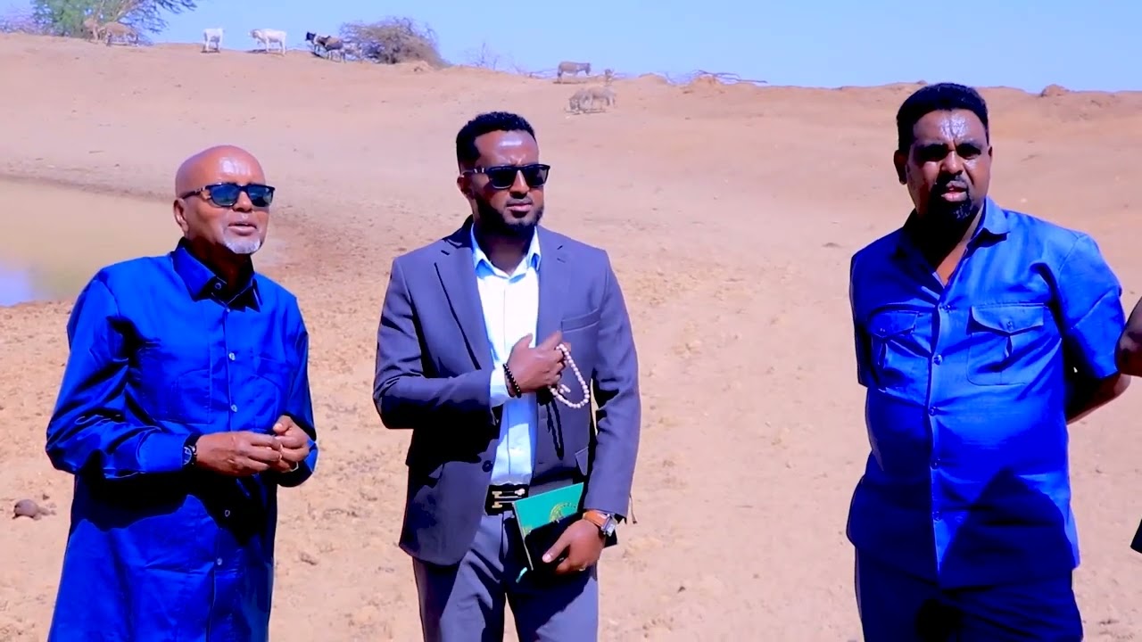 Gudoomiyaha gobolka Maroodi-jeex ayaa safar Shaqo ku tagey deegaanka Xagal ee Degmada Fara-wayne.