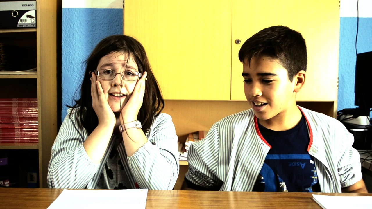 IN-COMPETÈNCIES (SHORT FILM) ESCOLA PIAGET