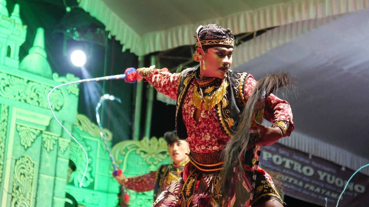 Senterewe - KUDO POTROYUONO // Live Patik by Kenthing Audio
