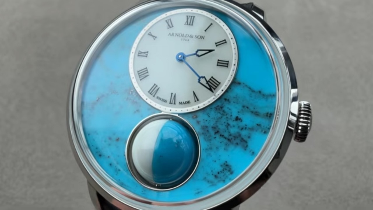 Обзор часов Arnold & Son Luna Magna Steel Turquoise