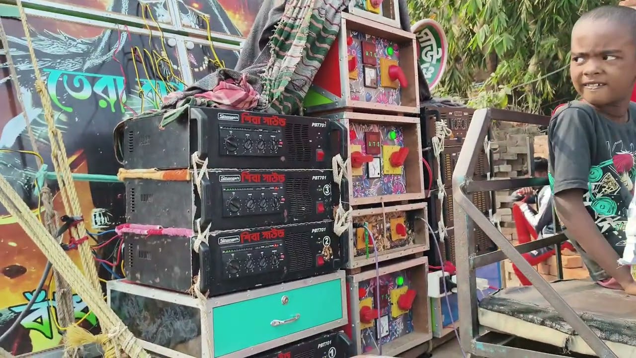 শিবা সাউন্ড আজকে বাজছে দ্বারবাসীনি। 5 নম্বর ফিল্ড। বিকেলে পজিশন