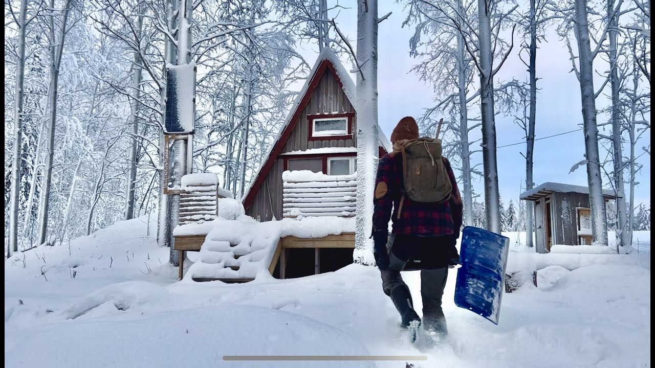 A Snowmobile Trip to the Off-grid Cabin! Making Lunch and Coffee on the Fire