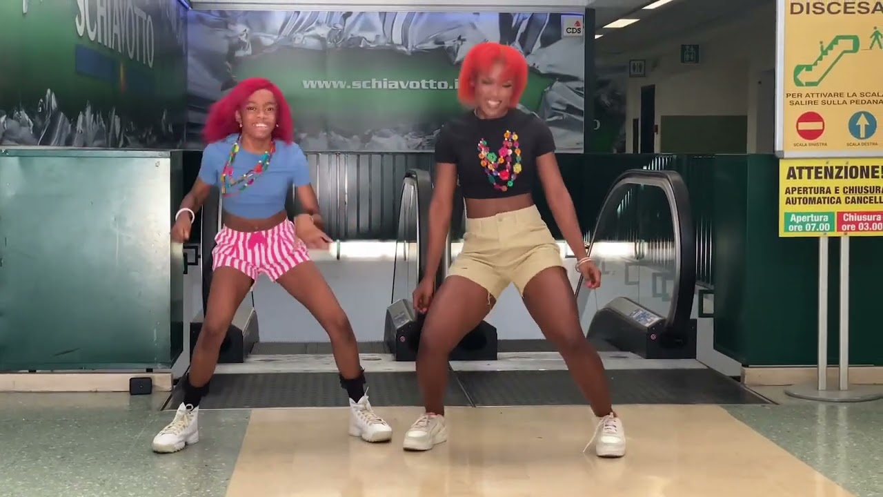 Ckay - WATAWI (feat. Davido, Focalistic & Abidoza ) {Offical Dance Video}