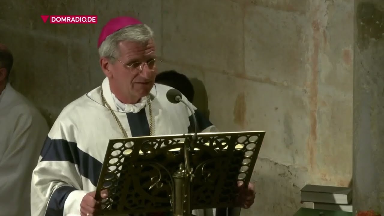 Weihbischof Dominikus Schwaderlapp &uuml;ber Maria, die K&ouml;nigin &ndash; Predigt Fr&uuml;hmesse, 22.08.2022