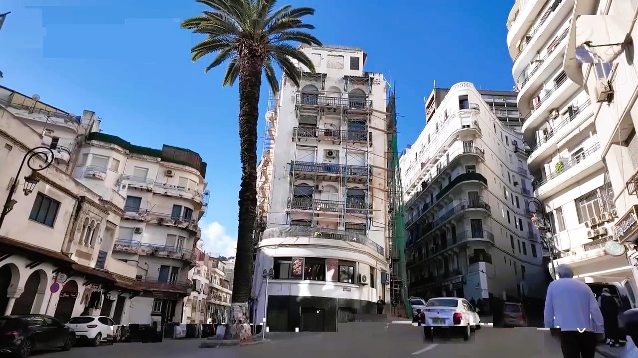 تابعو آخر أشغال الترميم و التجديد الحضاري في ولاية الجزائر في هذا التقرير الرائع ALGIERS RENOVATIONS