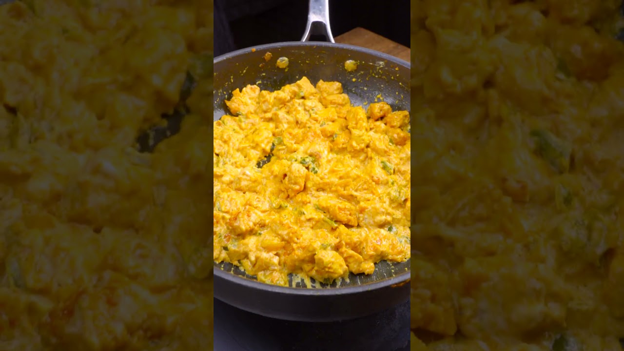 Ever Tried Cheesy 🧀 Chicken Pockets 🔥 Like This?