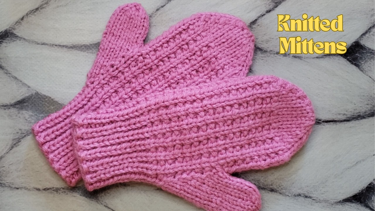 Knitted Mittens With Thumb Wedge. Detailed MK