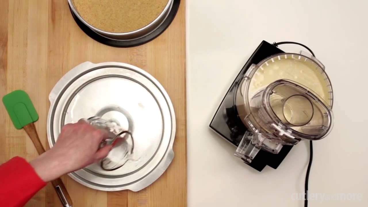 Chef's Planet Perfect Cheesecake Springform Pan with Water Bath Basin