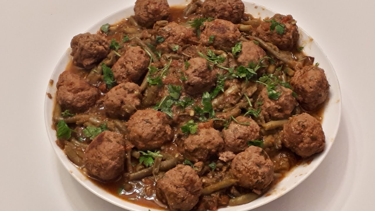 طاجين لوبيا خضراء أو ماشطو بصلصة طماطم بمداق رهييييب
